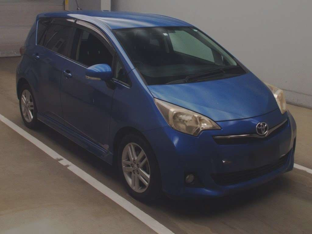 2012 Toyota Ractis NCP120[2]