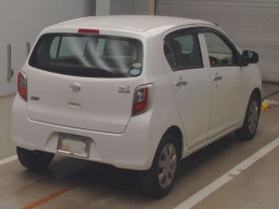 2011 Daihatsu Mira es