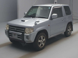 2009 Mitsubishi Pajero Mini