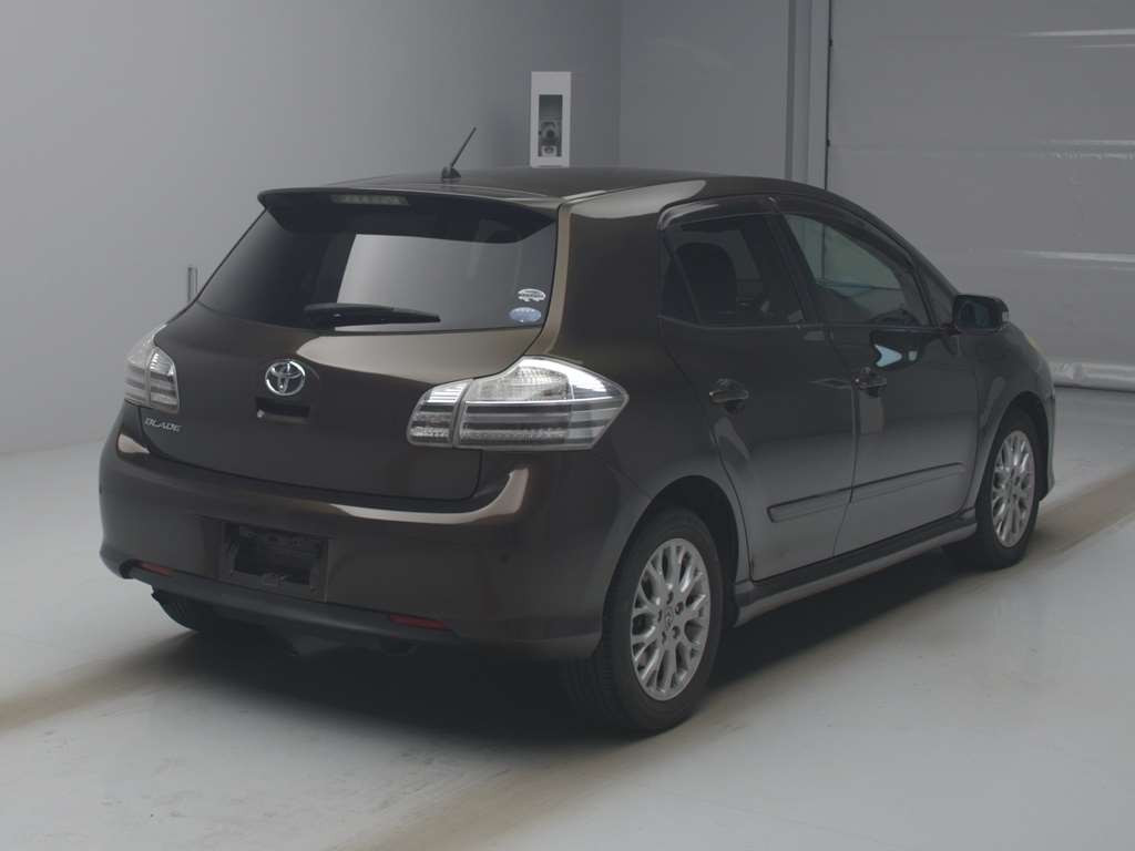 2008 Toyota Blade AZE156H[1]