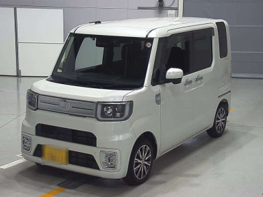 2018 Daihatsu Wake