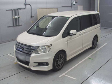 2011 Honda Step WGN Spada