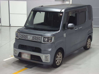 2014 Daihatsu Wake