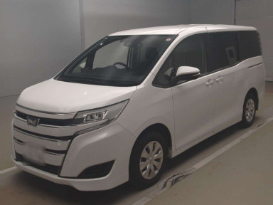 2019 Toyota Noah