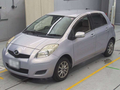 2010 Toyota Vitz