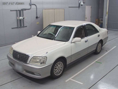 2000 Toyota Crown