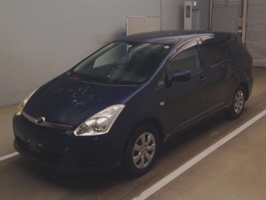 2005 Toyota Wish