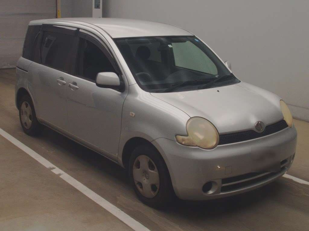 2003 Toyota Sienta NCP81G[2]