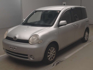 2006 Toyota Sienta