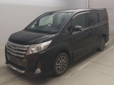 2014 Toyota Noah