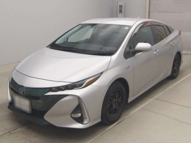 2019 Toyota Prius PHV