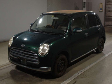 2005 Daihatsu Miragino