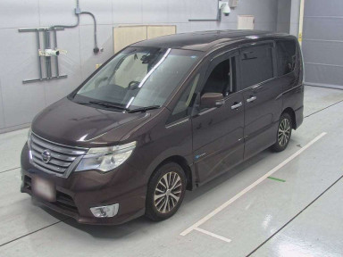 2015 Nissan Serena