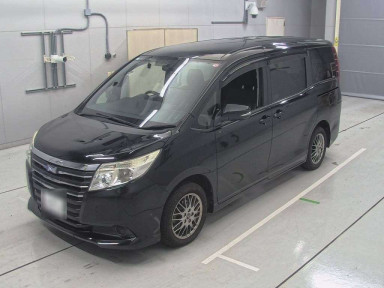 2014 Toyota Noah