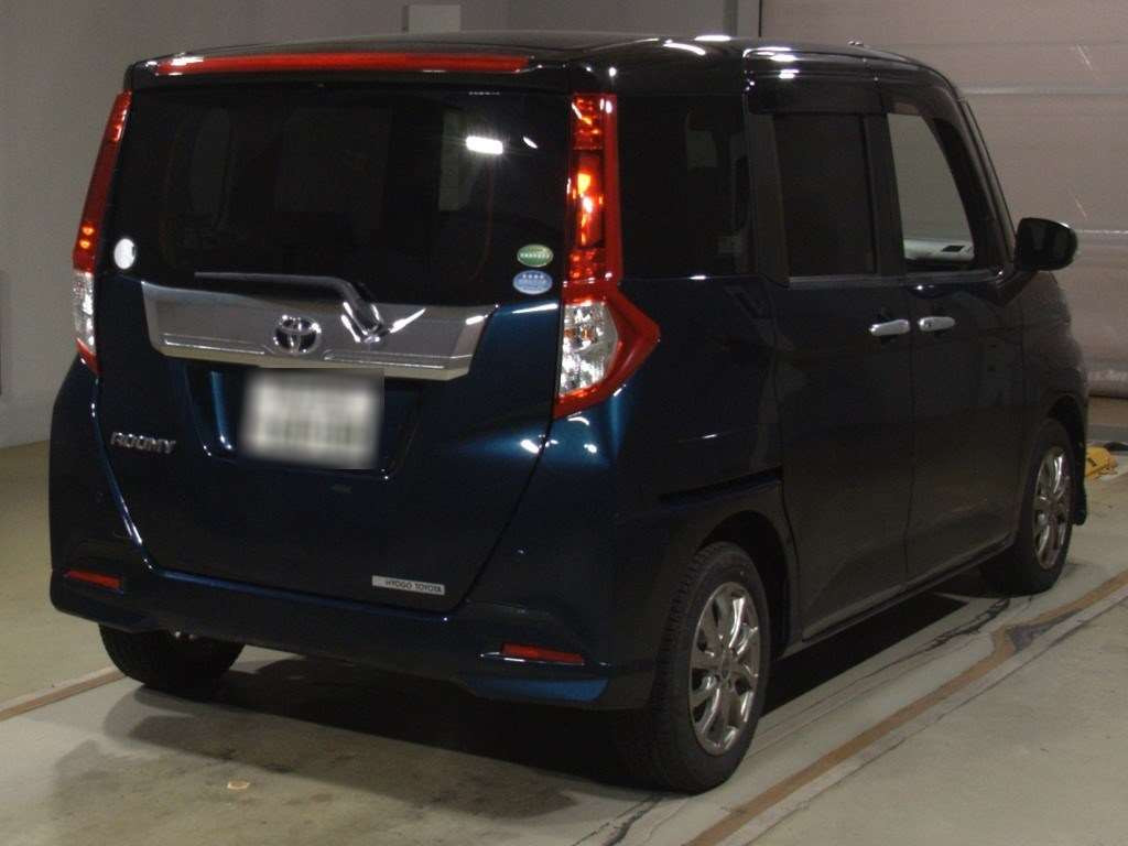 2016 Toyota Roomy M900A[1]