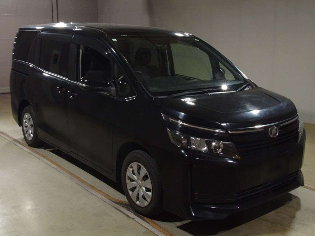 2017 Toyota Voxy ZRR80G[2]