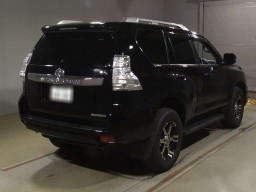 2016 Toyota Land Cruiser Prado