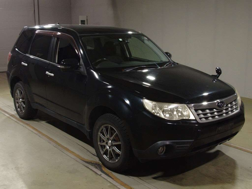 2011 Subaru Forester SHJ[2]