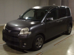 2011 Toyota Sienta