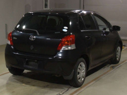 2010 Toyota Vitz