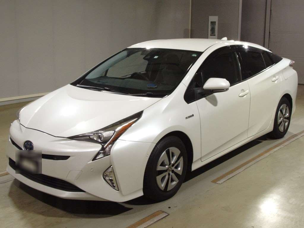 2016 Toyota Prius ZVW51[0]