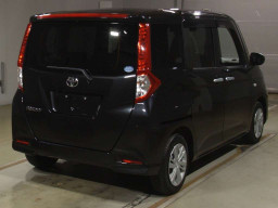 2021 Toyota Roomy