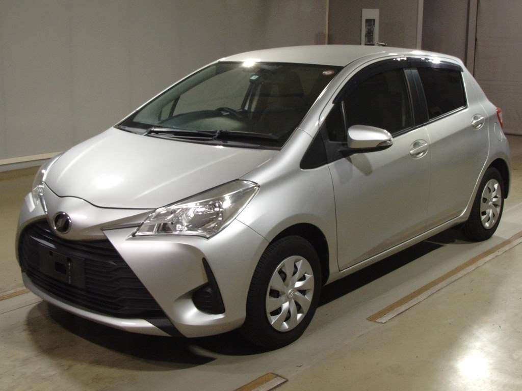 2017 Toyota Vitz KSP130[0]