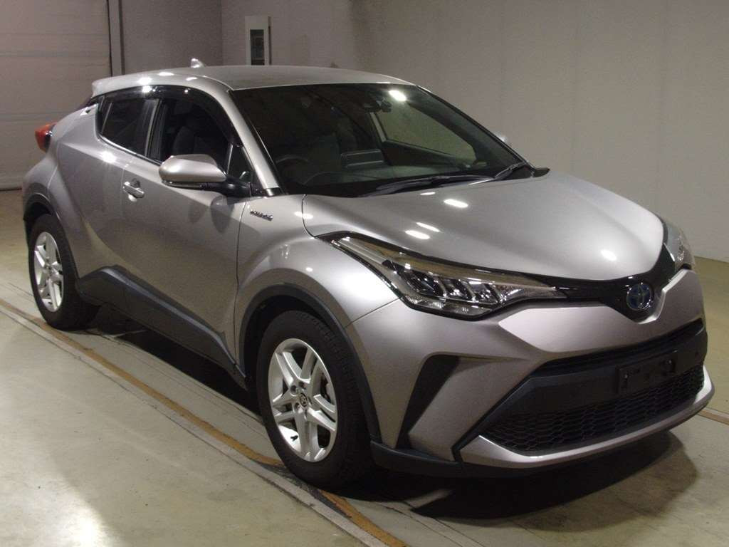 2019 Toyota C-HR ZYX11[2]