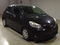 2013 Toyota Vitz