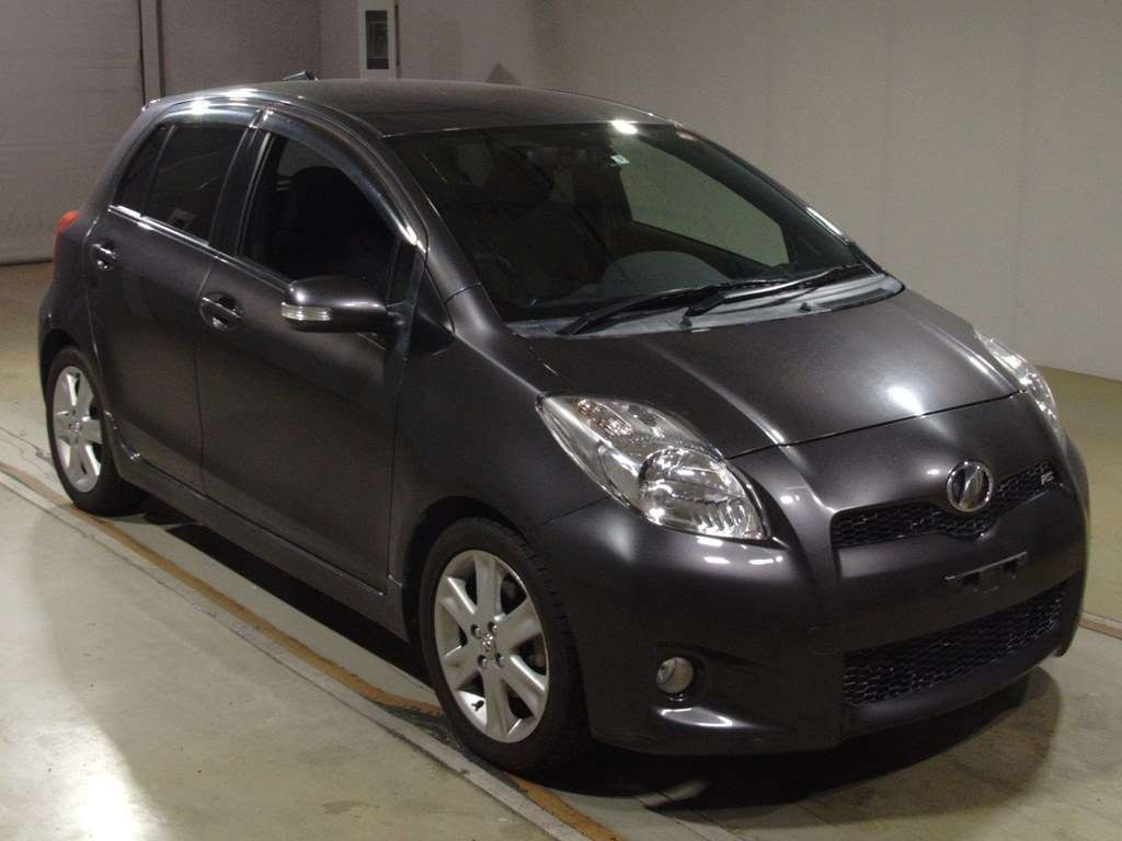 2009 Toyota Vitz NCP91[2]