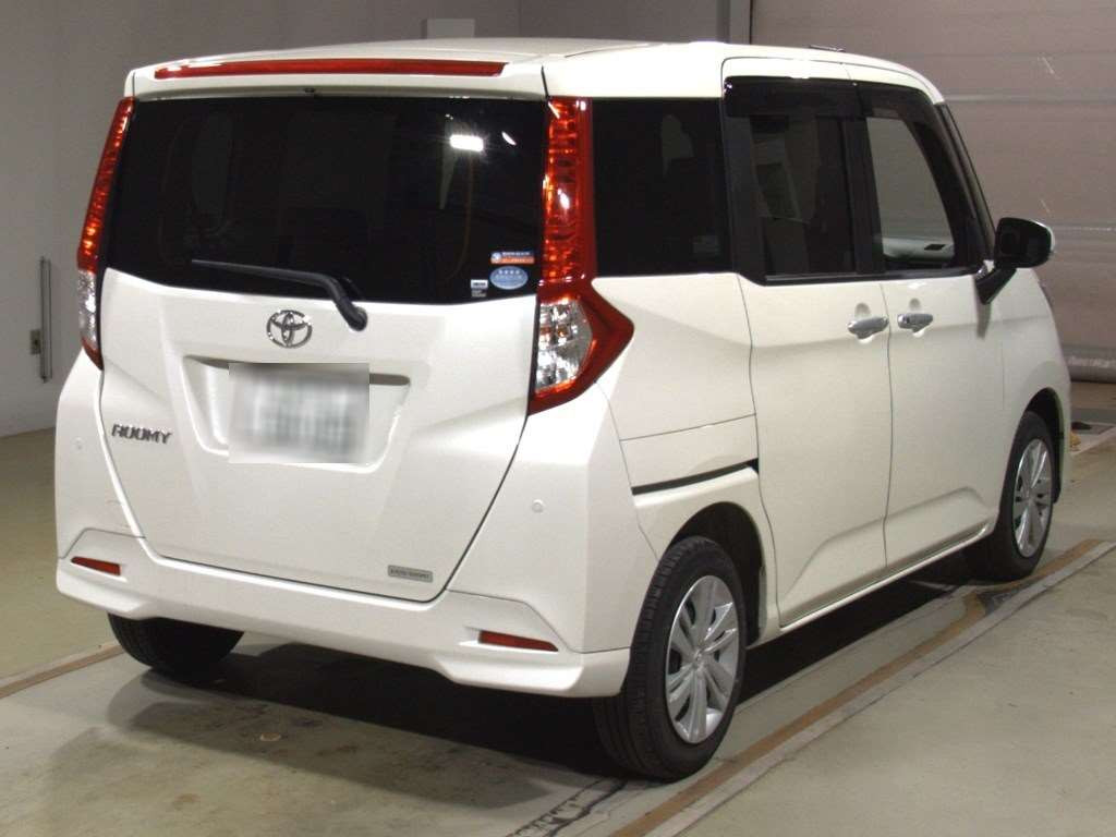 2020 Toyota Roomy M900A[1]