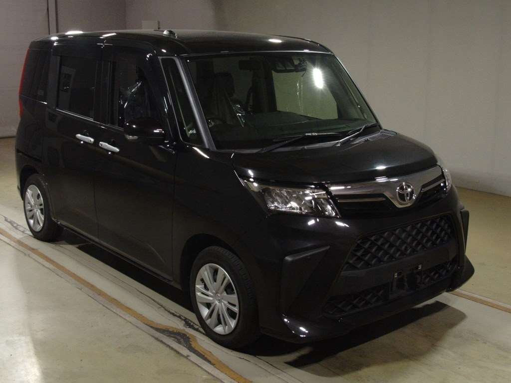 2021 Toyota Roomy M900A[2]