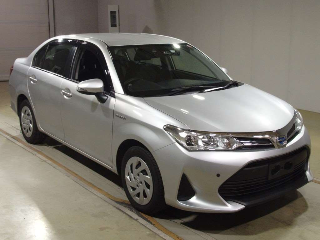 2019 Toyota Corolla Axio NKE165[2]