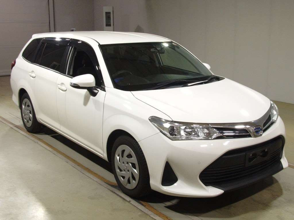 2021 Toyota Corolla Fielder NKE165G[2]