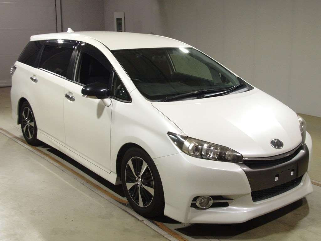 2017 Toyota Wish ZGE20W[2]