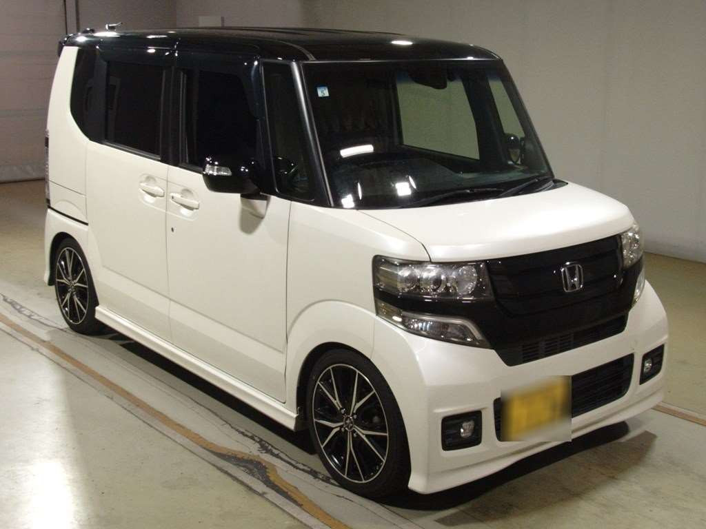 2015 Honda N-BOX CUSTOM JF1[2]