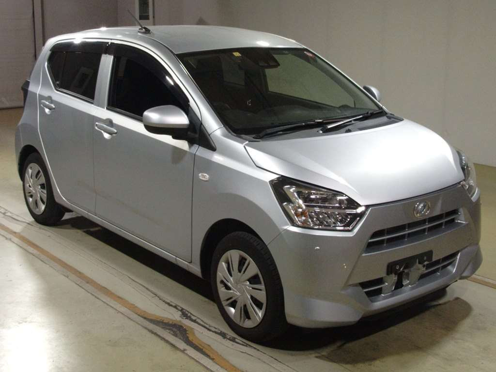 2021 Daihatsu Mira es LA350S[2]