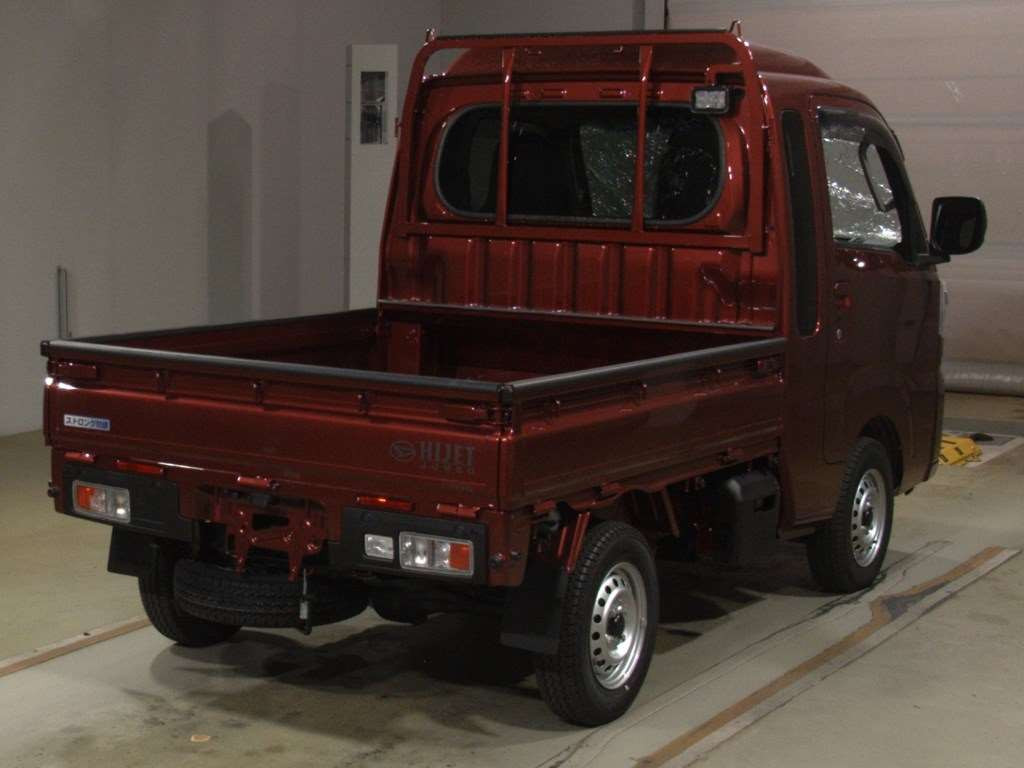 2024 Daihatsu Hijet Truck S510P[1]