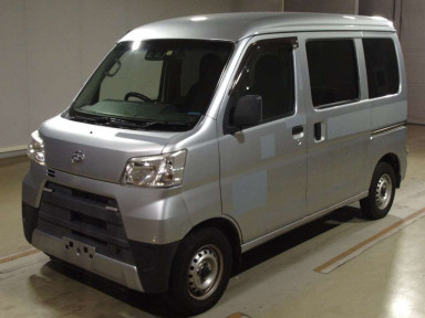 2018 Daihatsu Hijet Cargo