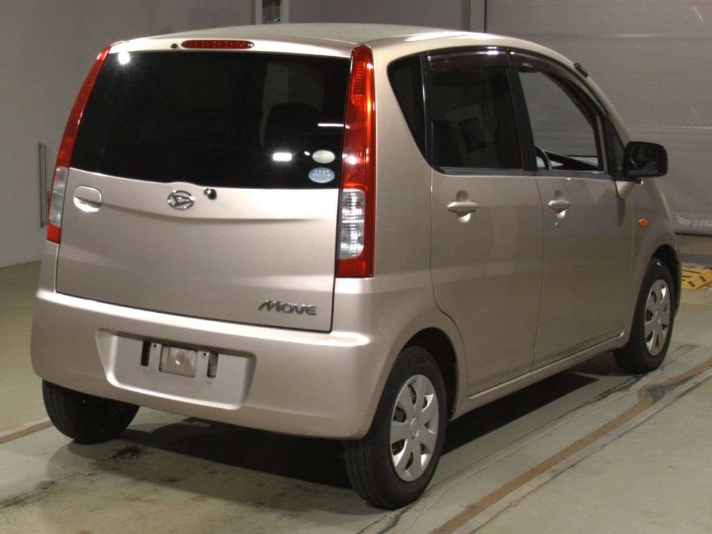 2007 Daihatsu Move L175S[1]