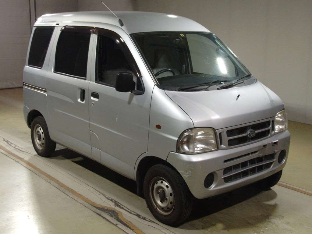 2000 Daihatsu Hijet Cargo S200V[2]