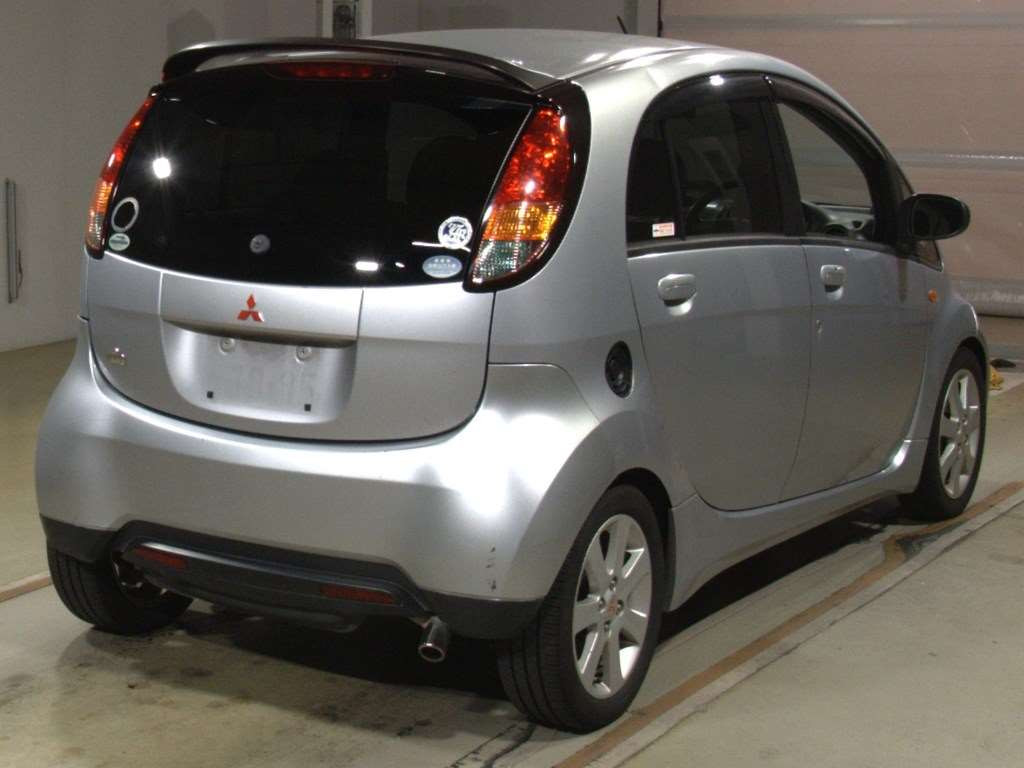 2006 Mitsubishi i HA1W[1]