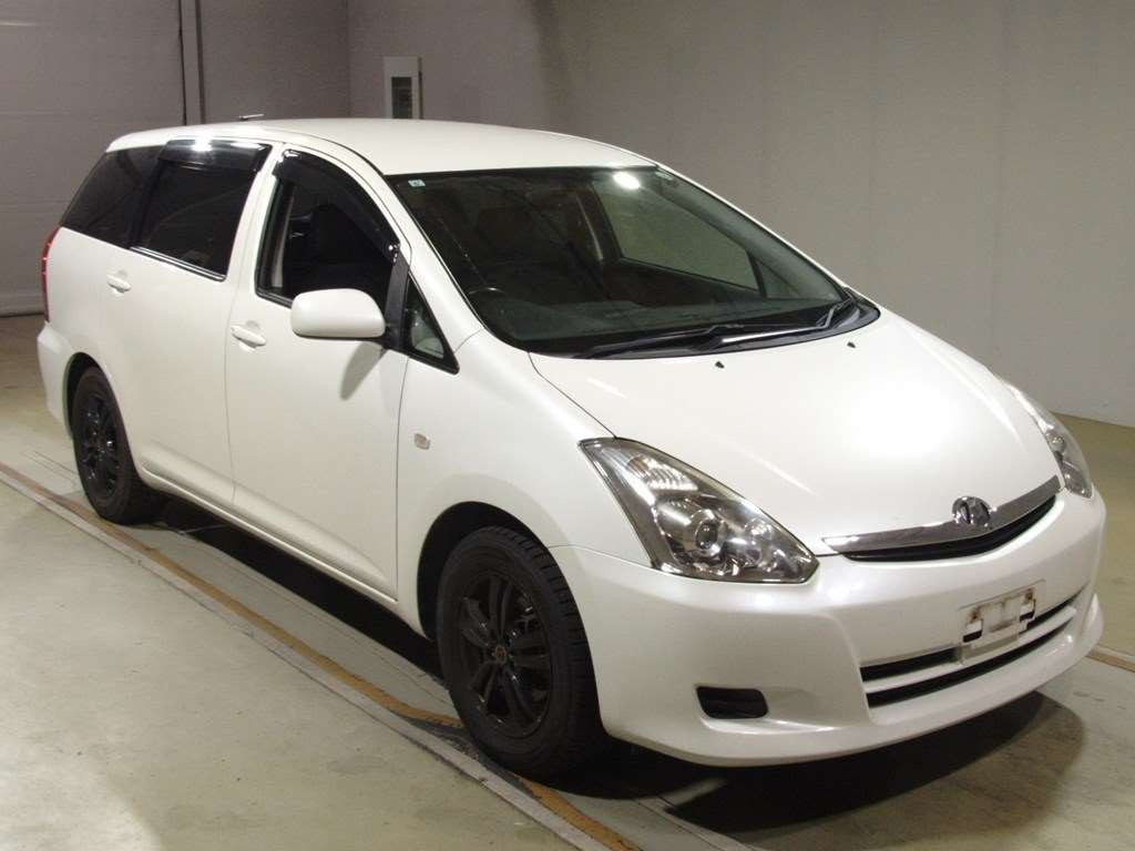 2007 Toyota Wish ZNE10G[2]