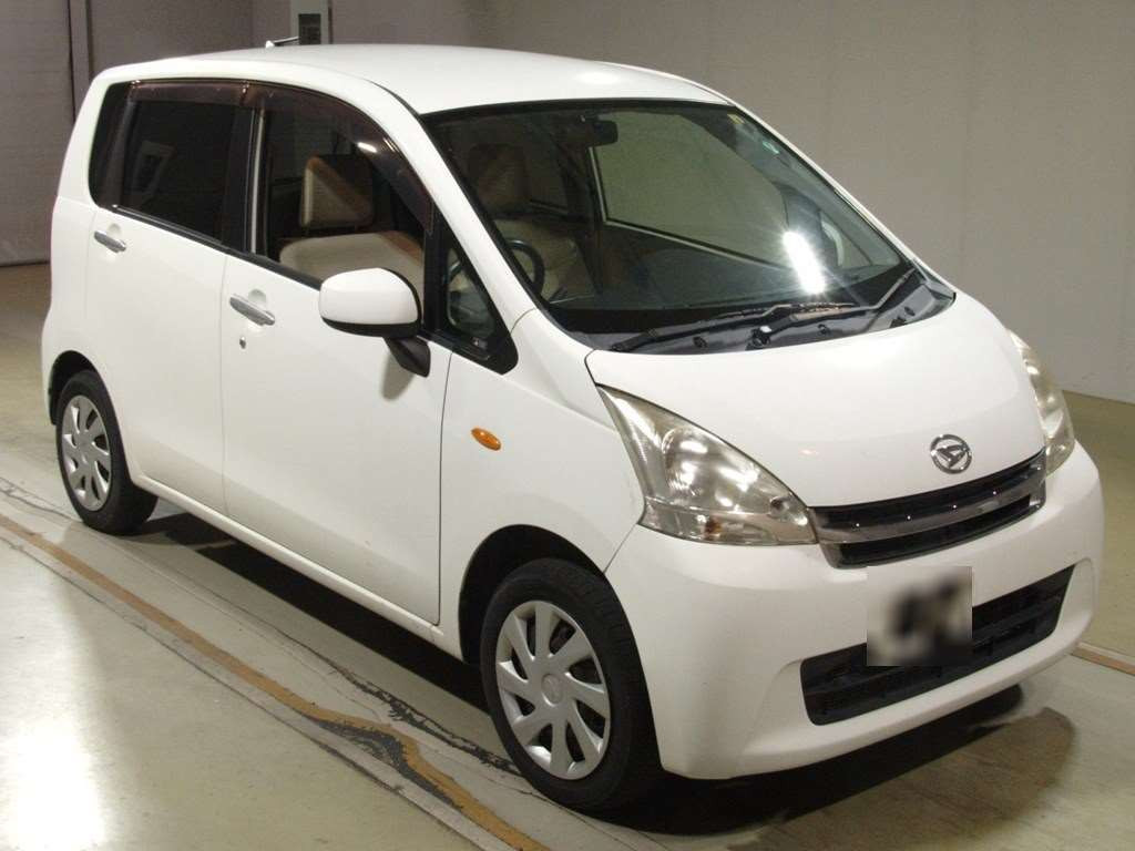 2012 Daihatsu Move LA100S[2]