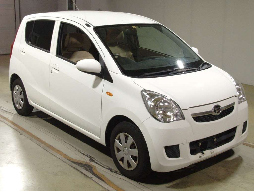 2010 Daihatsu Mira L275S[2]