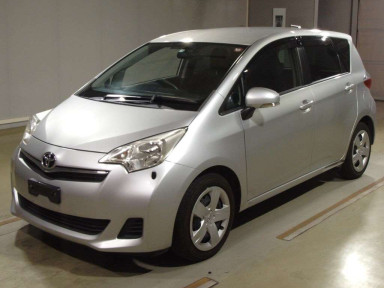 2011 Toyota Ractis