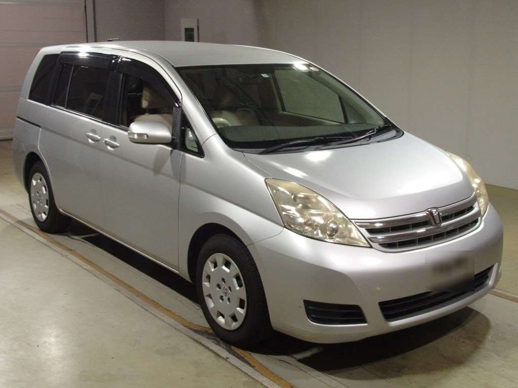 2009 Toyota Isis ZGM10G[2]