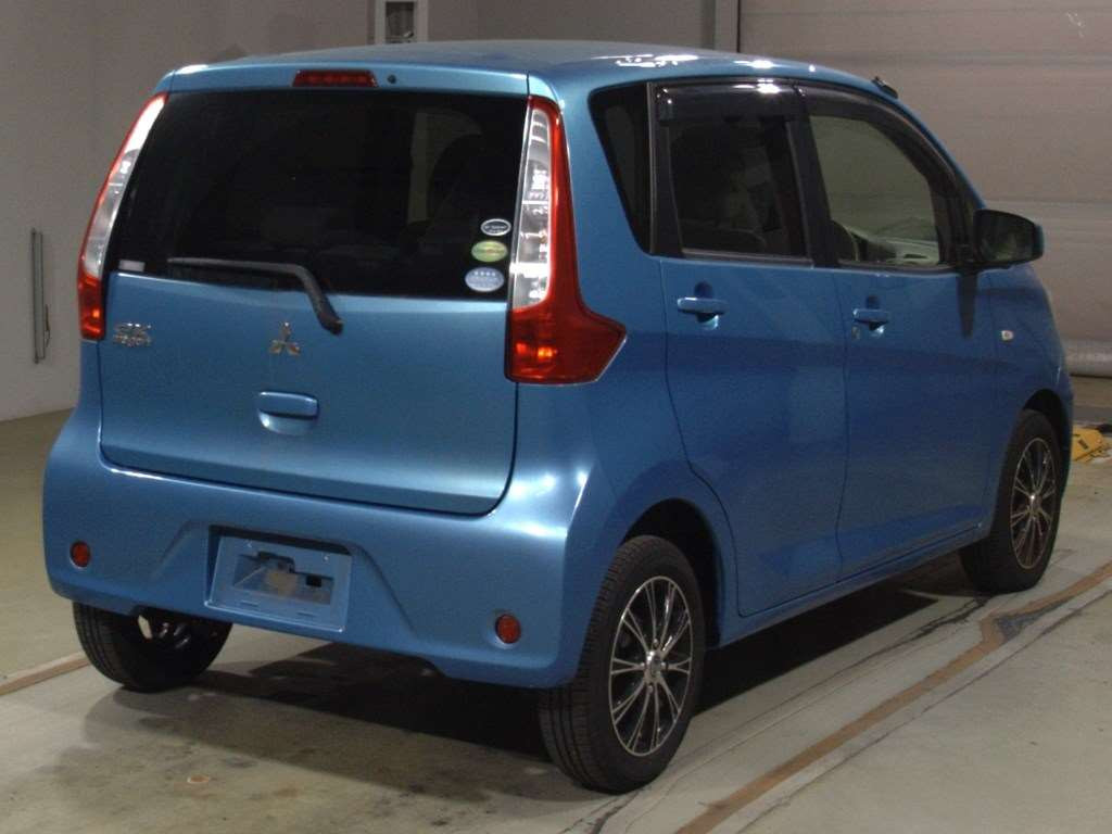 2014 Mitsubishi eK Wagon B11W[1]