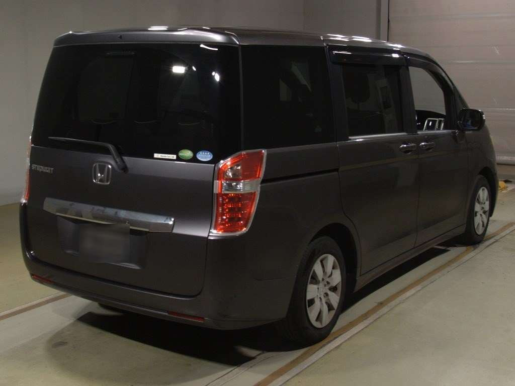 2014 Honda Step WGN RK1[1]