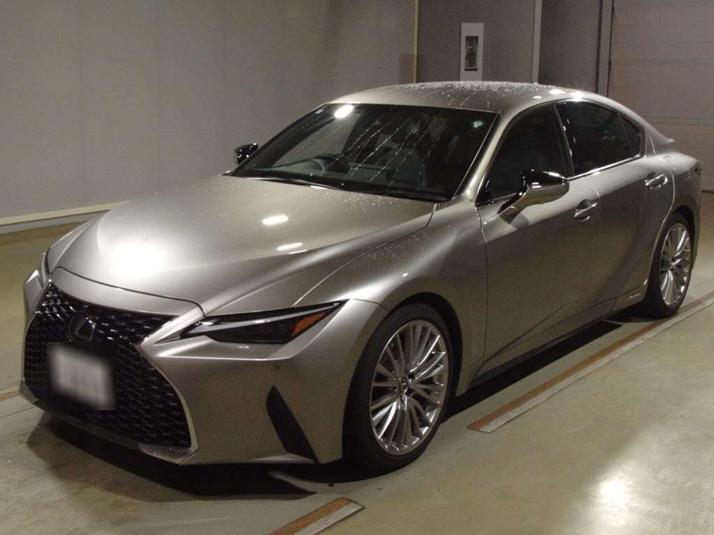 2021 Lexus IS AVE30[0]